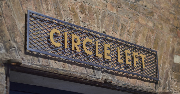 國(guó)外品牌設(shè)計(jì)，專(zhuān)業(yè)品牌設(shè)計(jì)，vi品牌設(shè)計(jì)，品牌設(shè)計(jì)方案，品牌設(shè)計(jì)創(chuàng)意，品牌設(shè)計(jì)分析